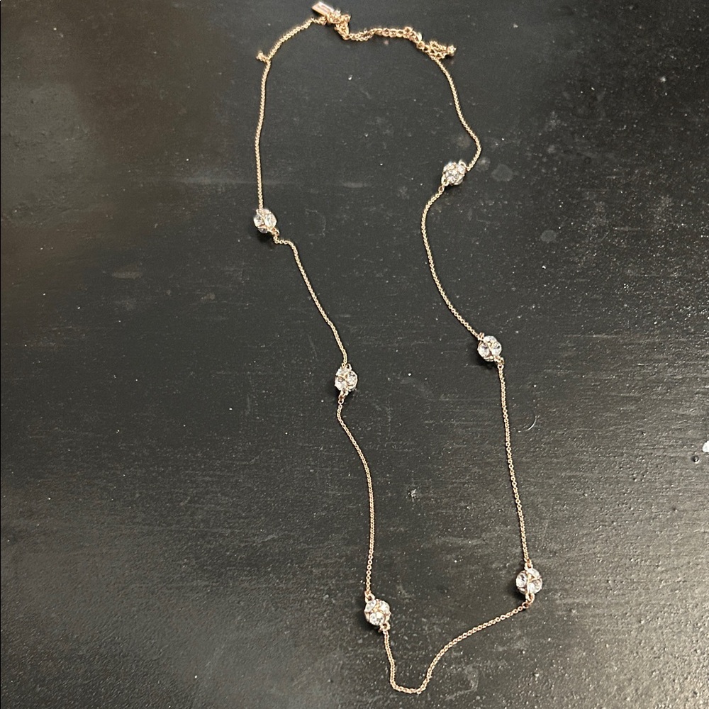 kate spade Lady Marmalade Elegant Rose Gold Necklace with Rose Gold Accents